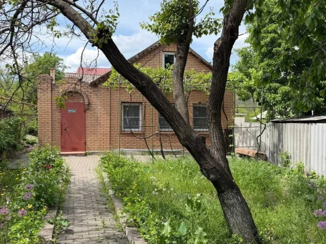 Фото: Продам дом на верхней Гладковке, Киевский район, общая площадь 90 кв.м., земельный участок 5 соток. Дом после ремонта. Г