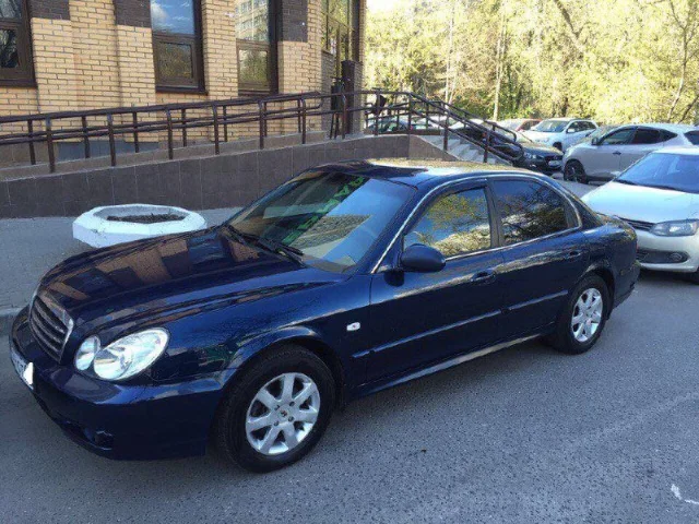Фото: Hyundai Sonata 2011 года