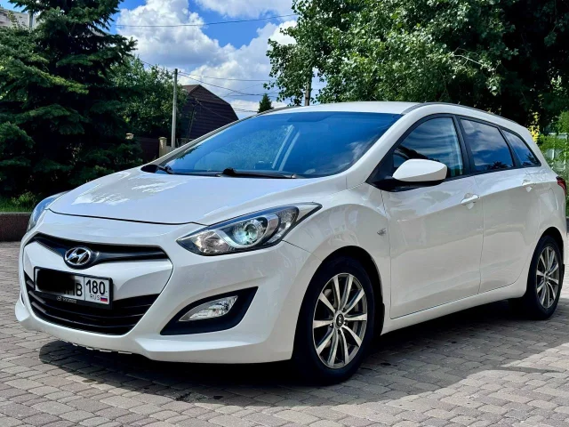 Фото: Продам Hyundai i30 универсал 2014 г объем двигателя 1.6 коробка автомат родной пробег 155 000 км автомобиль полностью в