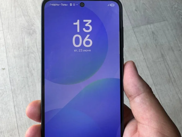 Фото: Продам Samsung а56 в идеале состояние нового 8.256 памяти