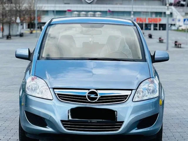 Фото: 🚗 Opel Zafira B (Опель Зафира Б)