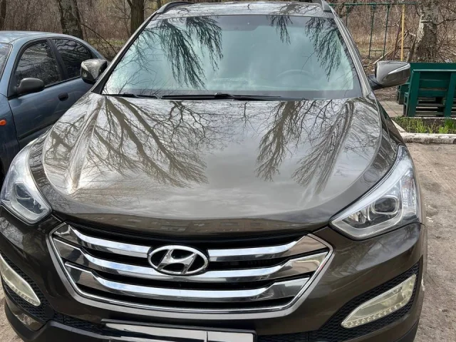 Фото: Продам Hyundai Santa Fe 2012г
