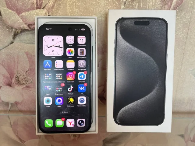 Фото: Продам IPhone 15 Pro. (Black Titanium). 128 ГБ. IOS 26.5.2. АКБ: 86%. (Родной)