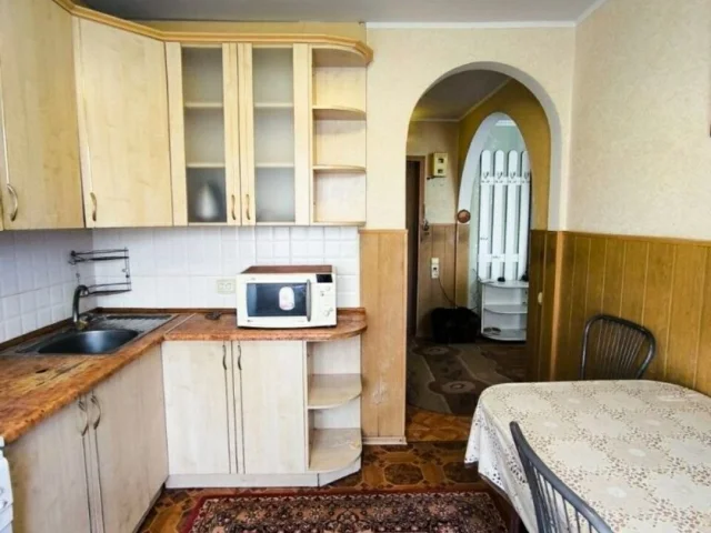 Фото: Продается 3-к квартира на пр. Строителей