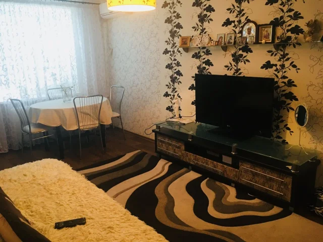Фото: 📌 ПРОДАЁТСЯ двухкомнатная квартира в г. Северодонецке 🏡