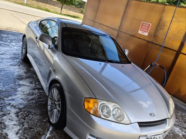 Фото: Hyundai Tiburon 2004г ✅