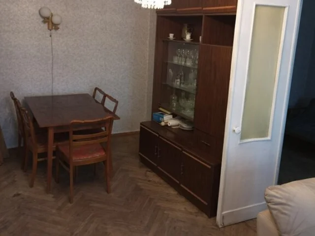 Фото: Сдаётся долгосрочно двухкомнатная квартира, Ленинский район, пр-кт Ленинский, ориентир - Цирк "Космос"