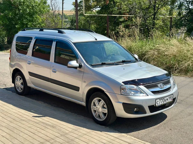 Фото: LADA LARGUS