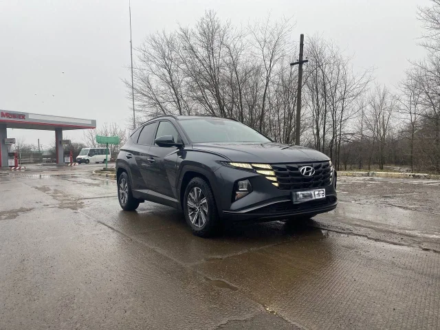 Фото: Продам хюндай Таксон 2020 года мотор 1.6 дизель коробка автомат , пробег 103 тыс км (оригинальный),цена 2.500₽состояние 