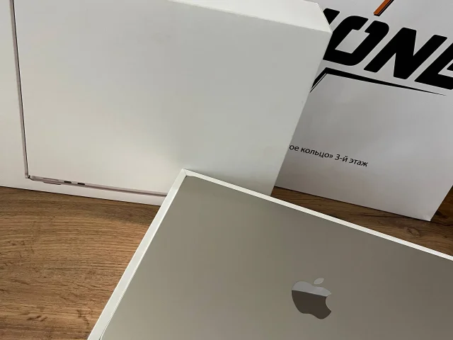 Фото: Продаю MacBook Air 13” M2 (2022) 