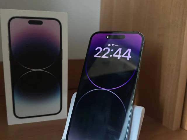 Фото: Продам IPhone 14 Pro Max на 128 гб