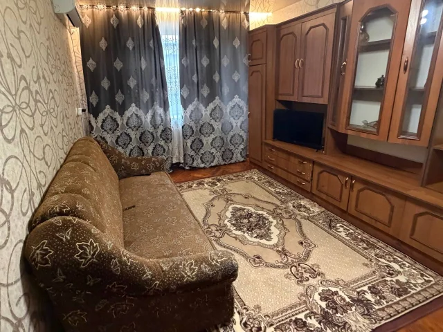 Фото: Сдам посуточно, однокомнатную и двухкомнатную квартиру