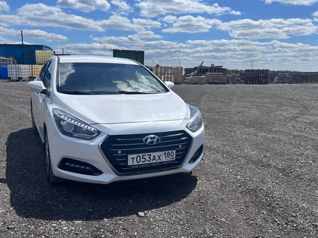 Фото: ПРОДАЖА. HYUNDAI i 40. Машина в отличном состоянии абсолютно без вложений 2016 год , пробег 104 тысячи родной любые пров