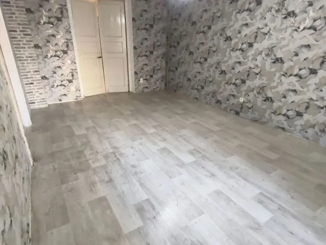 Фото: 2-комнатная квартира, 56.1 м², улица Карла Маркса, Ленинский район, город Луганск