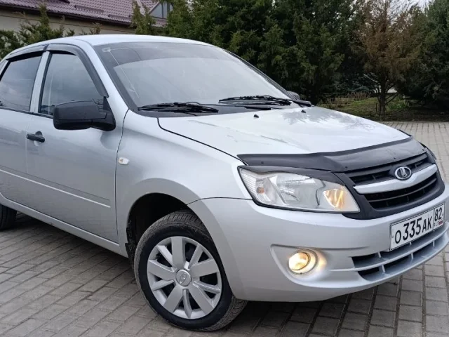Фото: ПРОДАМ ЛАДА Granta ГОД 2012 СОСТОЯНИЕ ХОРОШАЯ ГНИЛИ ДИРАК ПО МАШИНЕ НЕТ МОТОР 16.8КЛАПАН САМЕ ПРОСТОЕ И НАДОЖНЕ СТОЕТ ГА