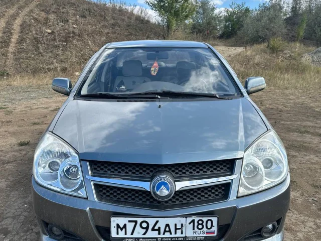 Фото: Продам Geely MK 1.6 газ/бензин,машина на полном ходу,по кузову есть рыжики,музыка,сигнализация,салон не зачухан,с переоф