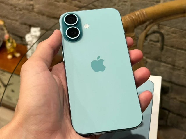 Фото: 🤍БУ iPhone 16 128Gb - 45.990₽