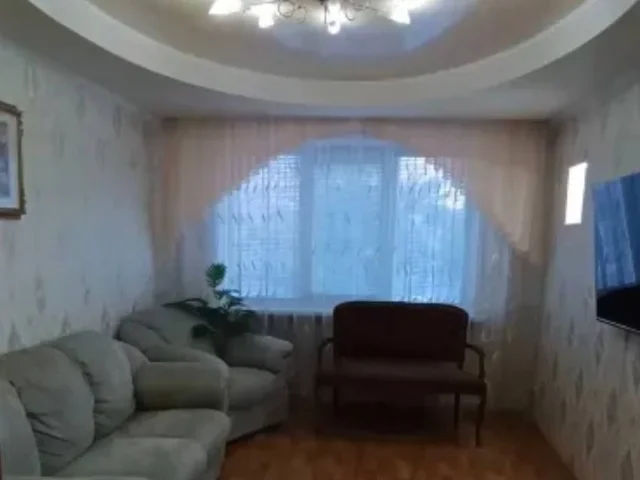 Фото: 📌Сдается 3 комнатная квартира , Калининский район,пересечение пр. Ильича и Шахтостроителей