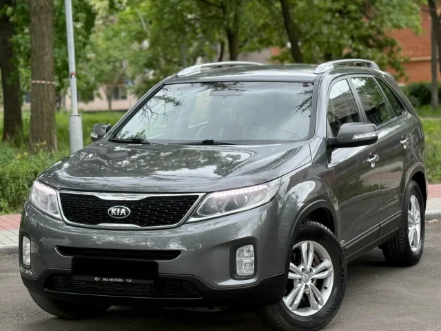 Фото: Kia Sorento 2014 рестайлинг AWD