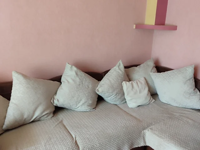 Фото: Продается шикарная трёхкомнатная квартира в г. Мариуполь, центральный район, бульвар Шевченко дом 333, первый этаж девят