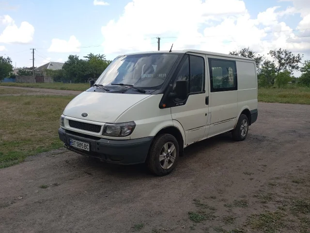 Фото: FORD TRANSIT