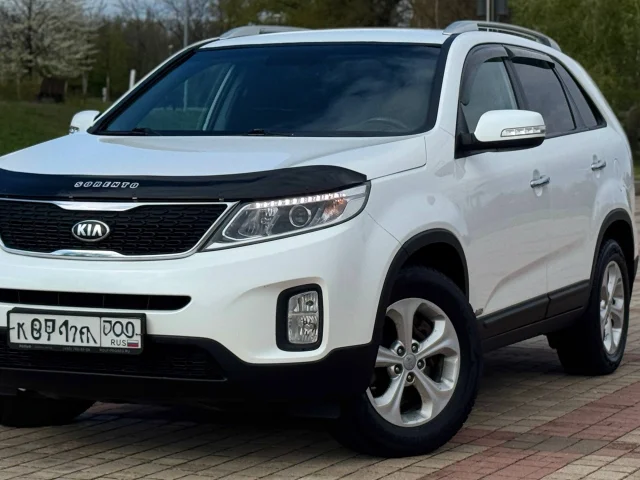 Фото: KIA SORENTO