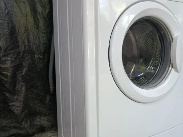 Фото: 1) Стиральная машина АТЛАНТ НА 4,5 кг 800 оборотов. Габариты В 85 Ш 60 Г 42 см. Многофункциональная простая в эксплуатац