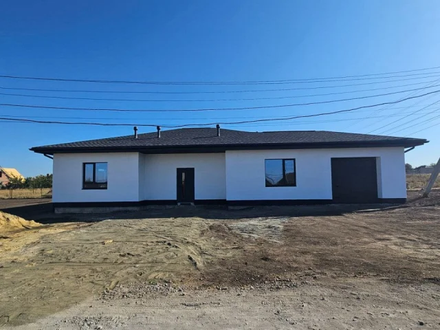 Фото: Продажа дома в Мариуполе город Мариуполь, село Ильичёвское улица