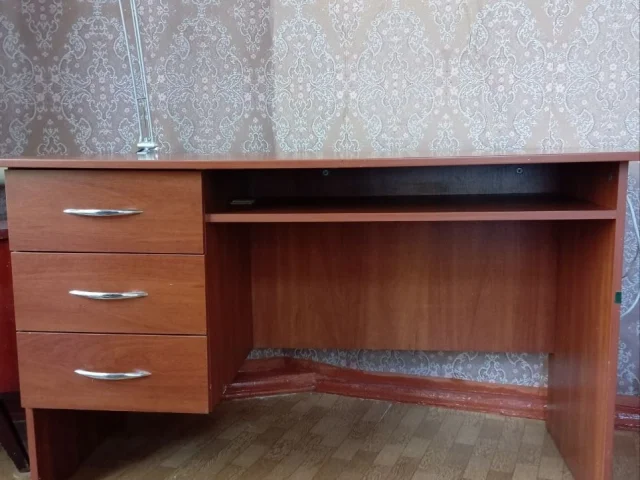 Фото: Цена 2000₽. Луганск