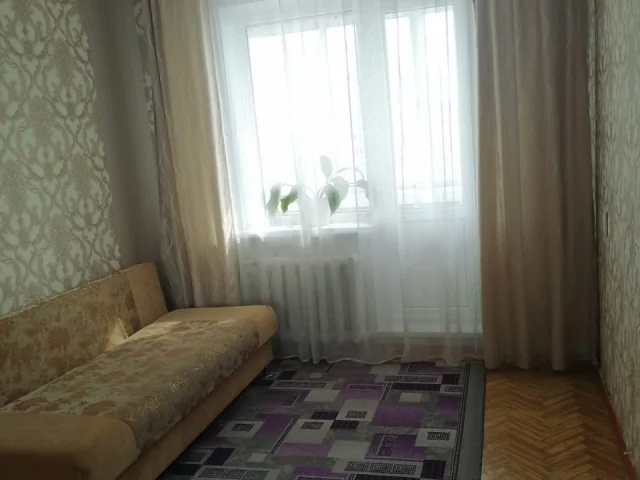 Фото: Сдается двухкомнатная квартира Макеевка квартал Химик. Квартира в хорошем состоянии, есть все необходимое для проживания