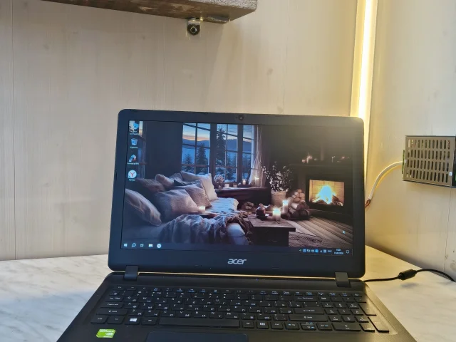 Фото: Продам ноутбук Acer ES1-532G