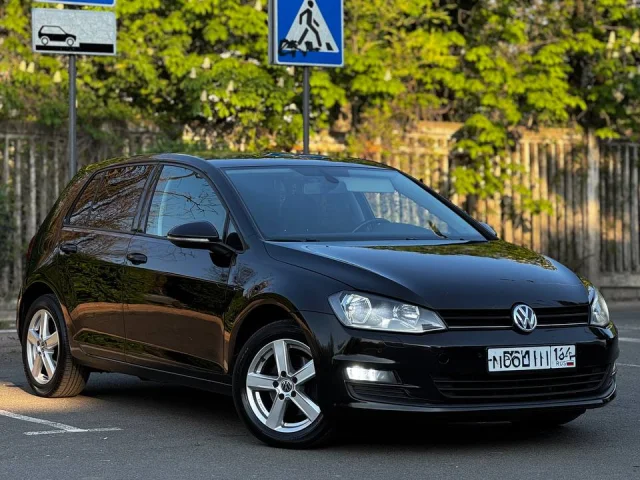 Фото: Volkswagen Golf mk7 1.2 TSI МКПП 2013 г.в