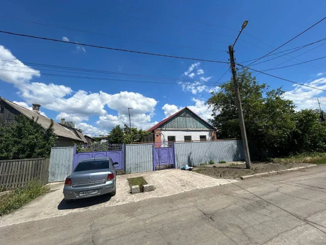 Фото: Продам дом Г. Бердянск, ул Ленинградская 4 район АКЗ (Сухарева 4)