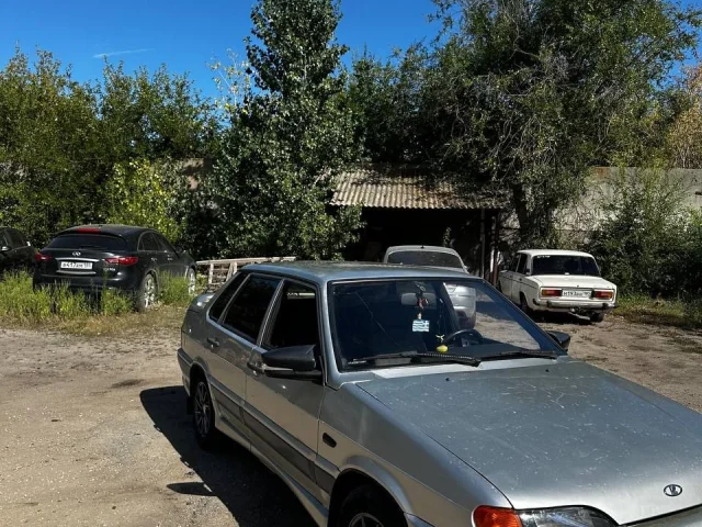 Фото: Продам ваз 2115 мотор масло не берет ездит бодро коробка не хрустит не выбивает ходовка в хорошем состоянии стоит не пло