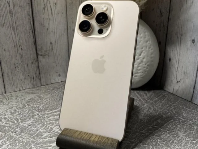 Фото: Phone 16 Pro, 512 ГБ,