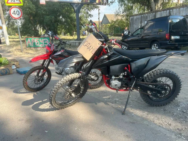 Фото: Продам 2 мота
