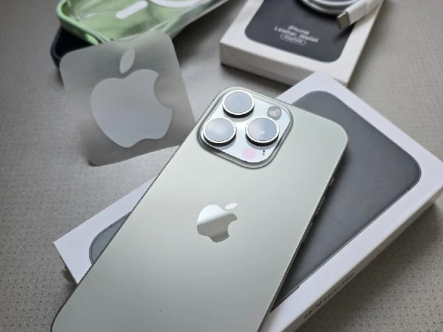 Фото: iPhone 15 Pro, 1 ТБ