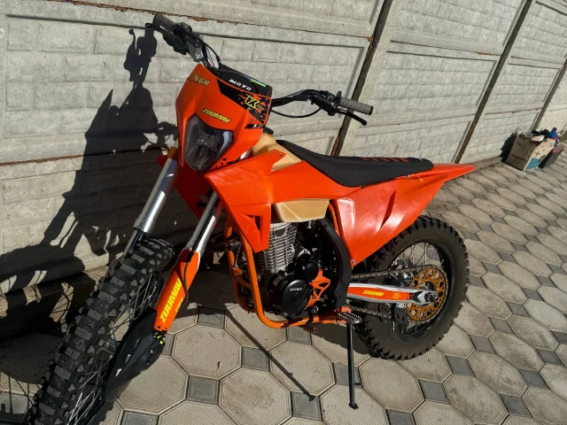 Фото: Продам:ZUUMAV K6R
