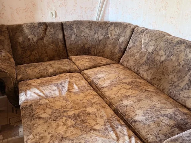 Фото: Продам мягкий уголок бу недорого, Цена 7000₽ торг.тел:() г. Алчевск