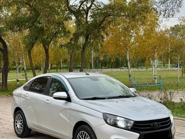 Фото: Продаю Lada Vesta 2018 года, ЕСТЬ ГАЗ, пробег 184000км, двигатель 1.6 16v. Автомобиль местный, учет 180, кузов без дефек