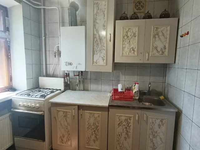Фото: Продам 1 ком. кв-ру, ул. Пушкинская 31, 2/4 с автономным отоплением. Цена руб. +АН