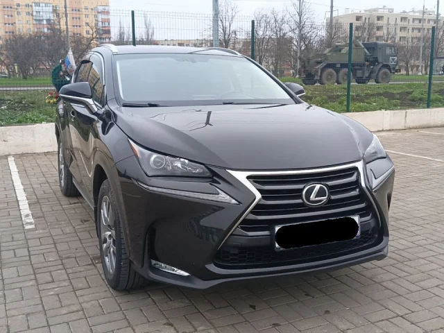Фото: Lexus NX 200, 2015