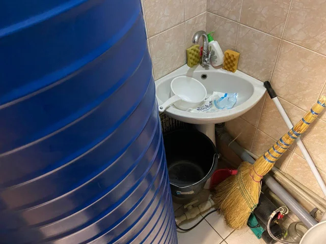 Фото: Продам действующий бизнес кулинария , в Донецке район ЖД вокзала навпротив строительного рынка , никаких вложений не тре
