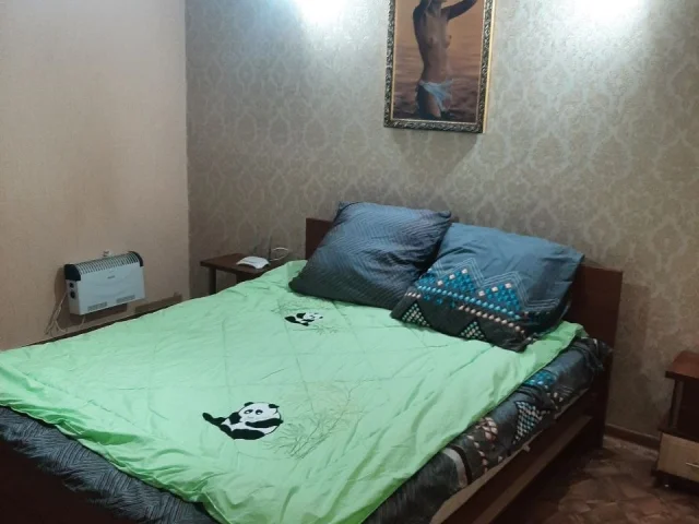 Фото: Сдам 1ком квартиру 1эт/5эт дома в Кировском районе Донецка на Длительный срок!