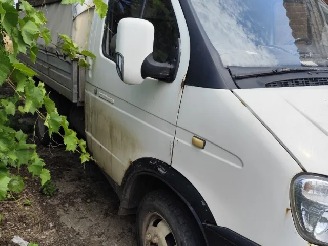 Фото: Газель в хорошем состоянии, новое ГБО пропан евро2 , новый стартер редукторный, скоростной редуктор, двигатель 2.9 сотка