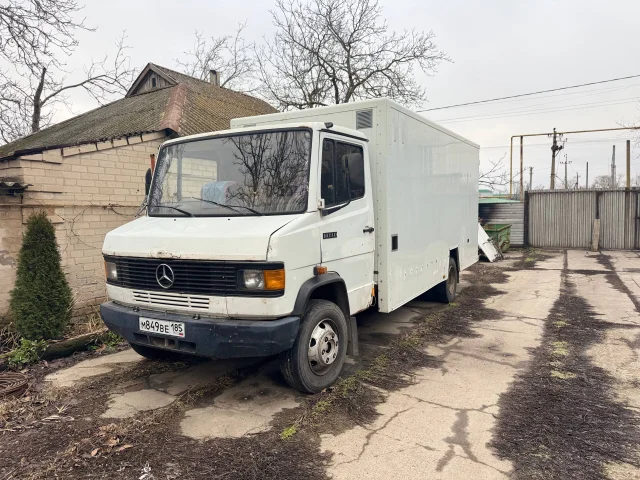 Фото: Продам надежную машину Мерседес 809D