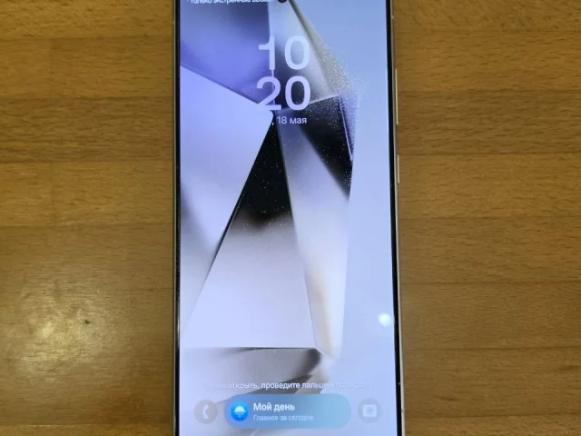 Фото: Продам телефон SAMSUNG galaxy S24 ultra, 12/256,Titanium Grey в хорошем состоянии,полный заводской комплект,не вскрывалс