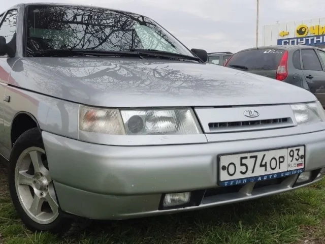 Фото: ПРОДАМ ВАЗ 2110 КОМПЛЕКТАЦИЯ ЛЮКС!!! КУЗОВ АВТОМОБИЛЯ ЦЕЛЫЙ БЕЗ ГНИЛИ И РЫЖЬЯ.МОТОР 1.6 8КЛ. РАБОТАЕТ ИДЕАЛЬНО. ХОДОВАЯ 