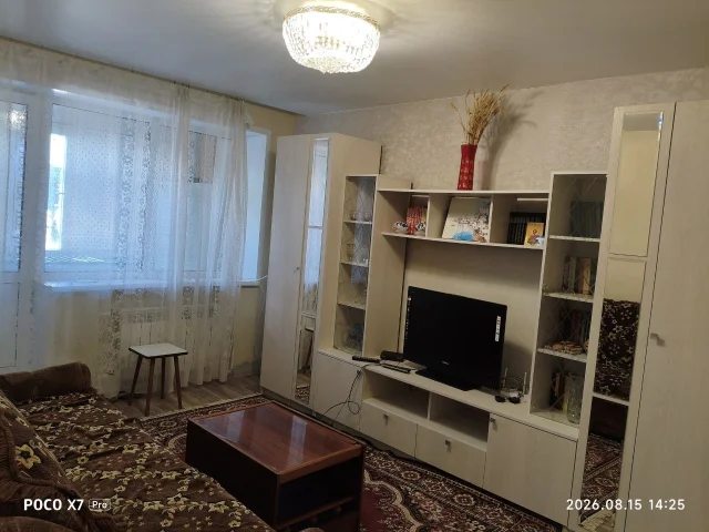 Фото: В продажу предлагается 2-х комнатная квартира г.Волноваха ул. Ленина р-н ПМК.3/3,не угловая.Общая площадь 50.6.Кухня 8.3