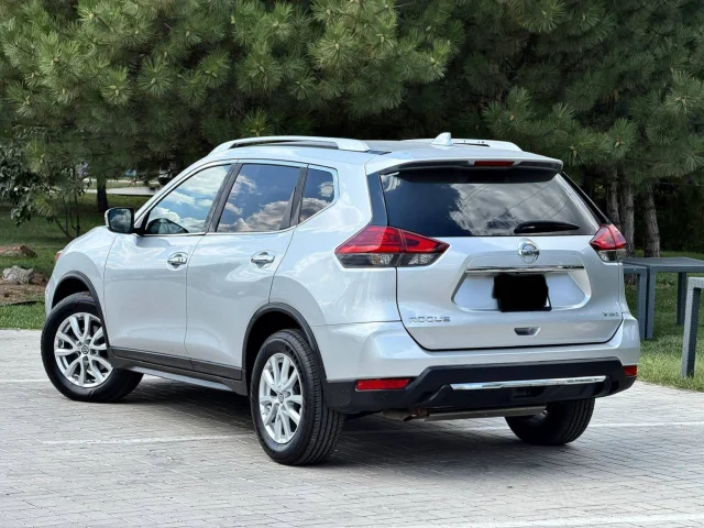 Фото: Nissan ROGUE ( X-Trail ) AWD